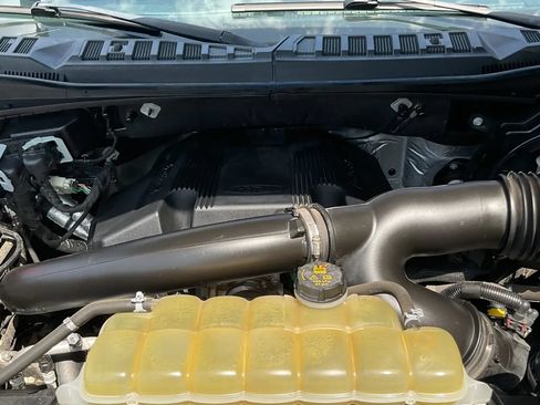 Used 2020 Ford F150 XLT w/ Equipment Group 302A Luxury AWD/4WD image 19