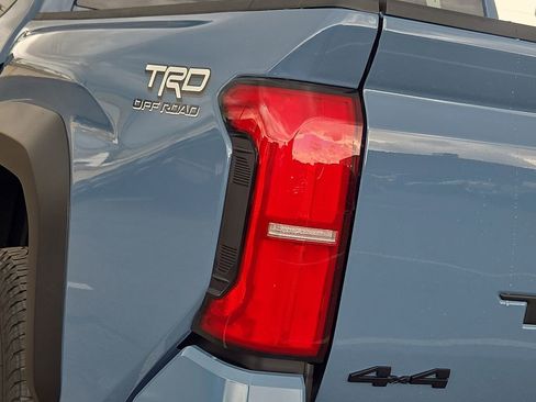 New 2026 Toyota Tacoma TRD Off-Road AWD/4WD image 12