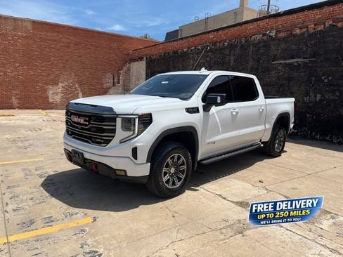 Used 2024 GMC Sierra 1500 AT4 w/ Technology Package AWD/4WD image 1