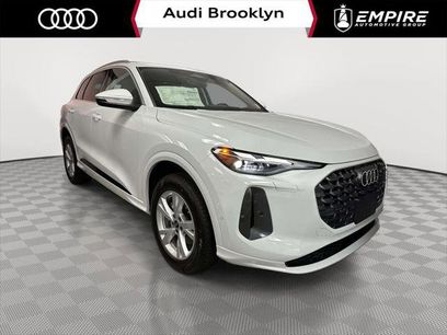 Used 2025 Audi Q5 Premium w/ Convenience Package