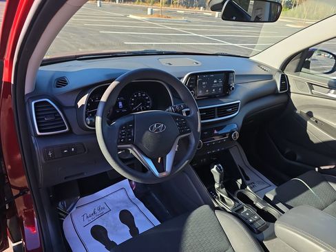 Used 2019 Hyundai Tucson SE image 20