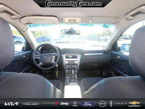 Used 2010 Ford Fusion SE image 22