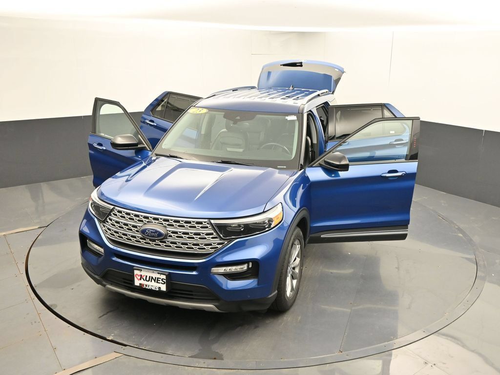 Used 2023 Ford Explorer Limited AWD/4WD image 54