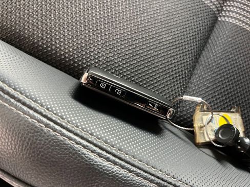 Used 2025 MAZDA CX-50 AWD 2.5 S w/ Select Package image 22