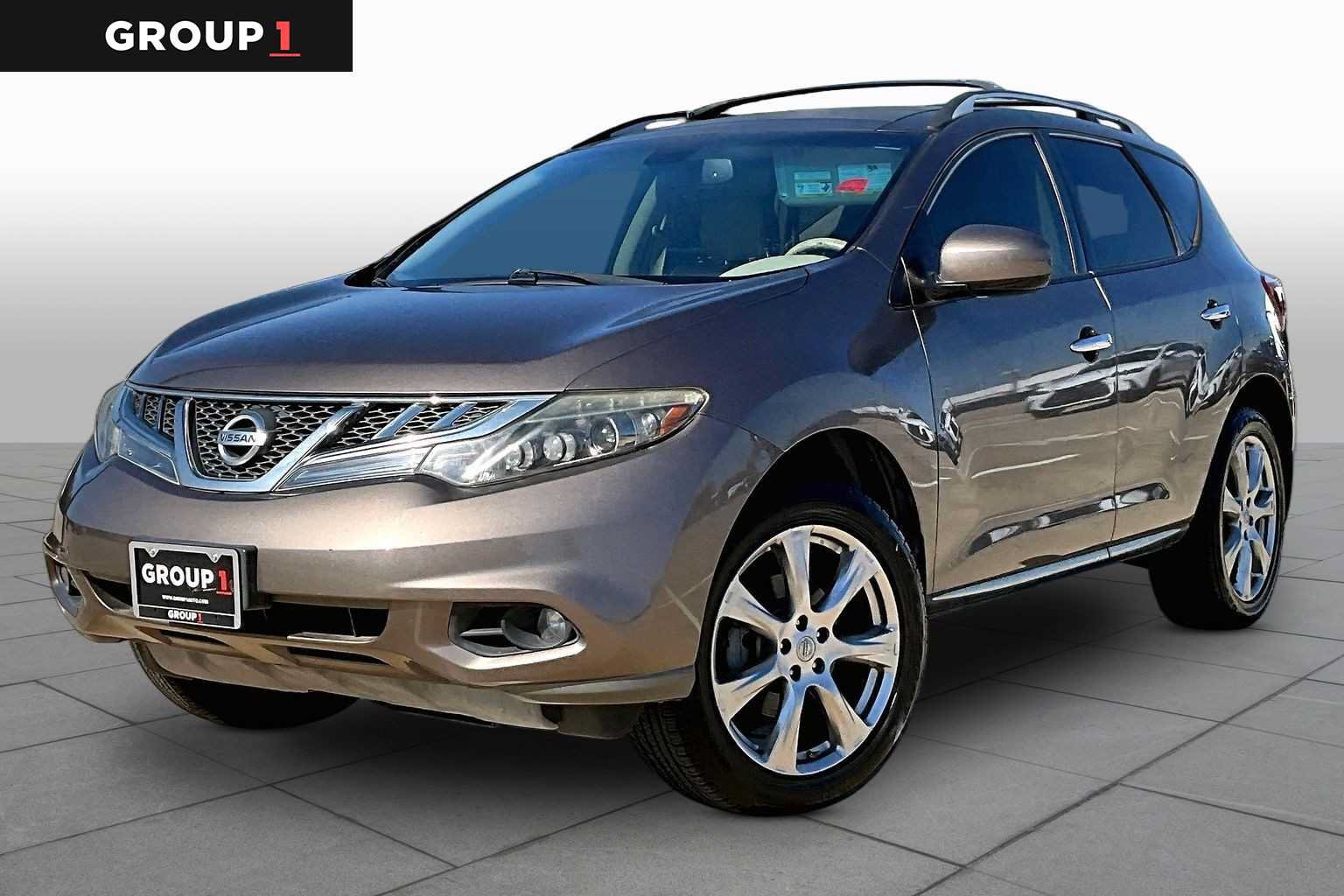 Used 2013 Nissan Murano LE w/ Platinum Pkg FWD image 1