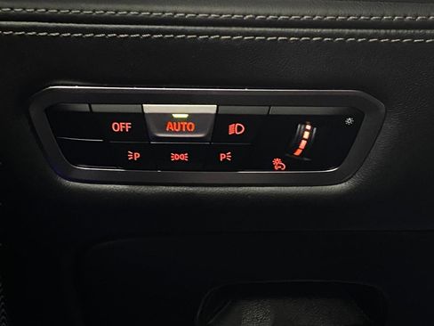 Certified 2023 BMW X7 M60i w/ Executive Package image 17