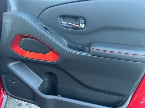 New 2025 Nissan Frontier PRO-4X w/ Pro Convenience Package image 42