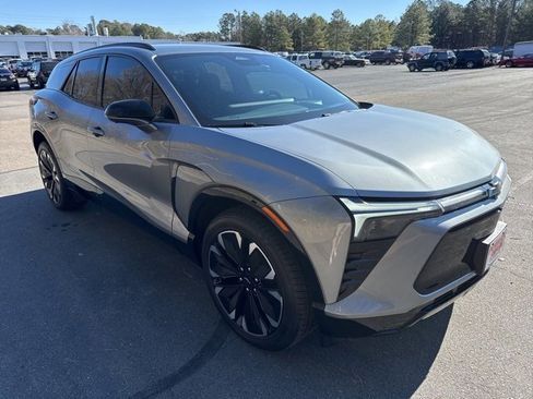Used 2024 Chevrolet Blazer EV RS image 7