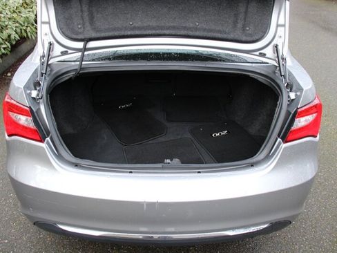 Used 2013 Chrysler 200 Touring image 15