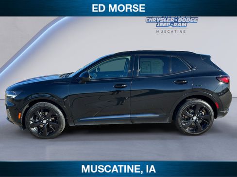 Used 2021 Buick Envision Essence w/ Sport Touring Package image 2