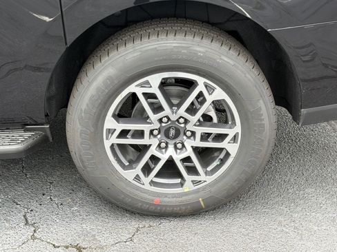 New 2026 Ford Expedition Max Active RWD image 38