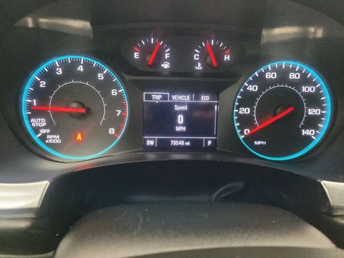 Used 2021 Chevrolet Traverse LS FWD image 23