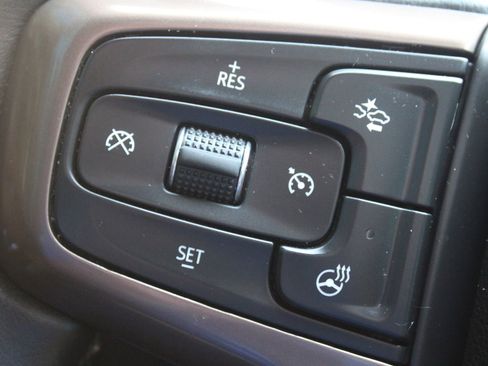Used 2023 Chevrolet Tahoe High Country RWD image 35