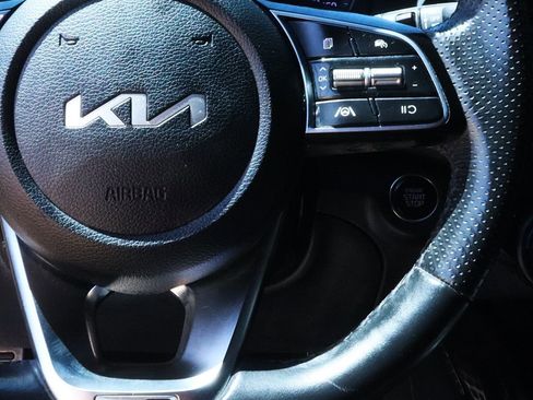 Used 2022 Kia Forte GT-Line image 51