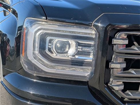 Used 2016 GMC Sierra 1500 SLT w/ All-Terrain Package image 9