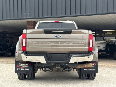 Used 2022 Ford F450 Lariat w/ Lariat Ultimate Package AWD/4WD image 8