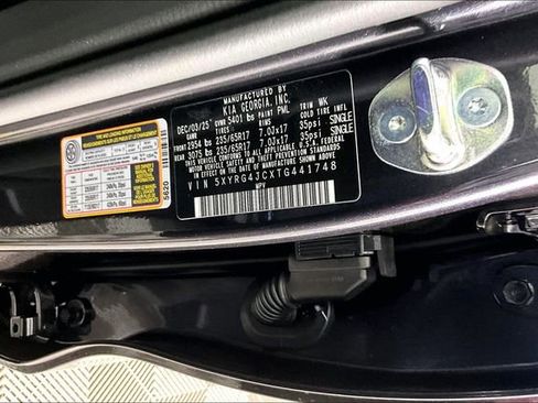 New 2026 Kia Sorento LX image 9