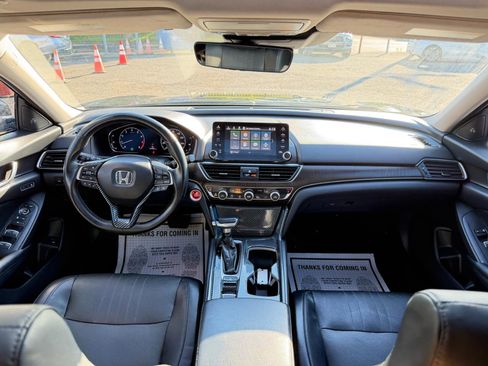 Used 2018 Honda Accord EX-L image 26