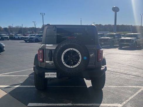 New 2025 Ford Bronco Badlands w/ Sasquatch Package image 5