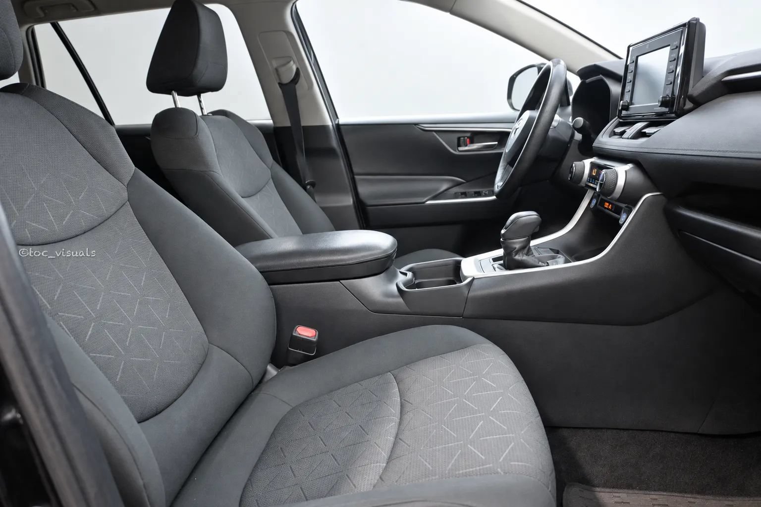 Used 2021 Toyota RAV4 XLE AWD/4WD image 8