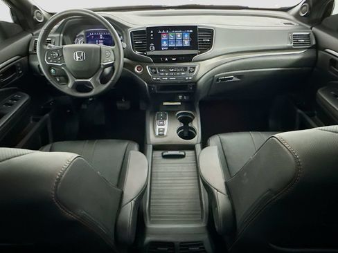 Certified 2023 Honda Passport TrailSport image 13
