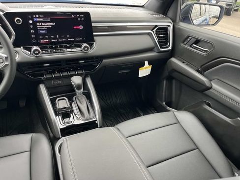 New 2026 GMC Canyon Elevation w/ Convenience Package RWD image 16