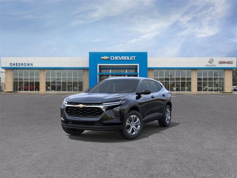 New 2026 Chevrolet Trax LS image 8