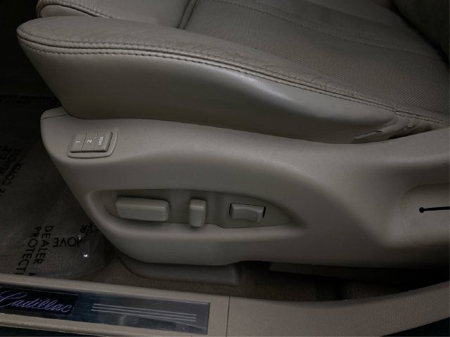 Used 2010 Cadillac SRX Premium AWD/4WD image 25