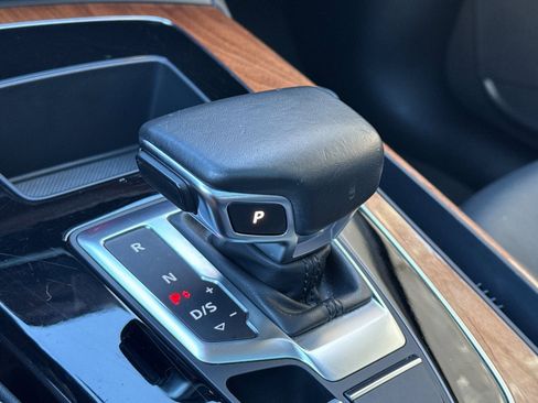 Used 2022 Audi Q5 2.0T Premium Plus image 25