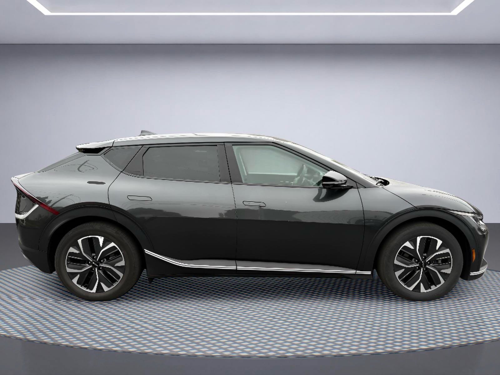 Used 2024 Kia EV6 Light AWD/4WD image 9