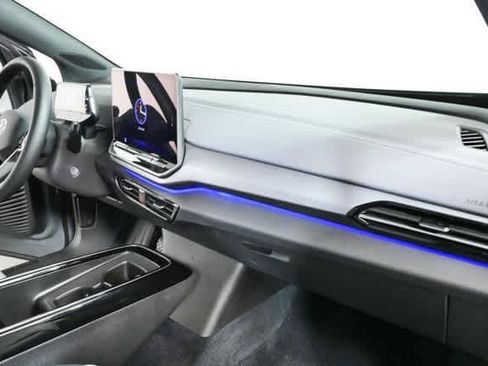 Certified 2025 Volkswagen ID.4 Pro RWD image 23
