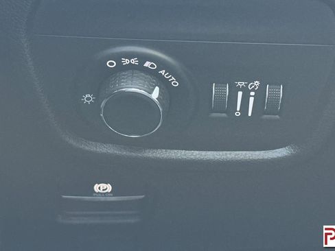 Used 2022 Jeep Grand Cherokee L Laredo image 34