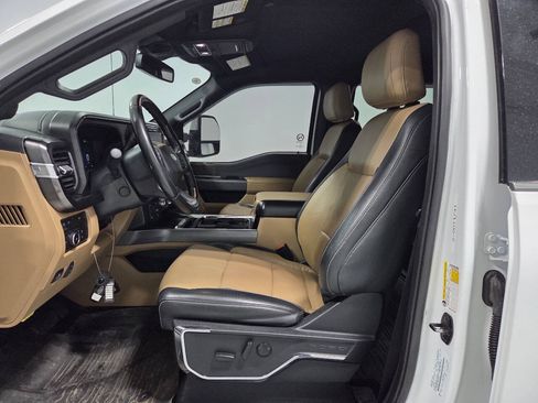 Used 2023 Ford F250 Lariat w/ Chrome Package AWD/4WD image 10