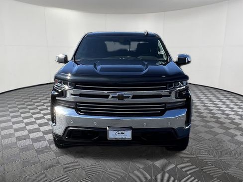 Used 2019 Chevrolet Silverado 1500 LT image 2