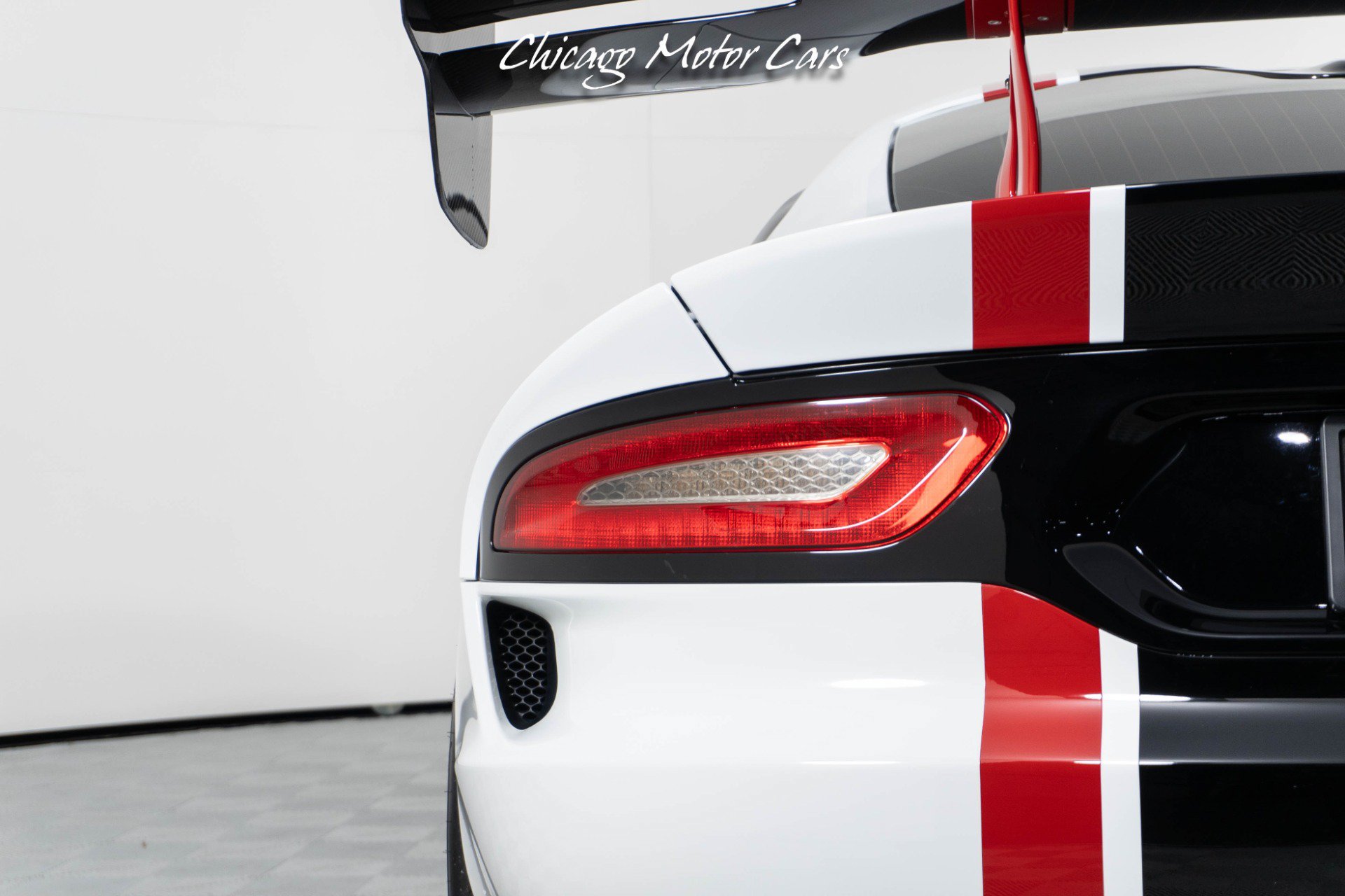 Used 2016 Dodge Viper ACR RWD image 20