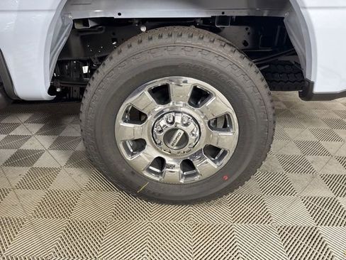 New 2026 Ford F250 Lariat w/ Chrome Package image 28