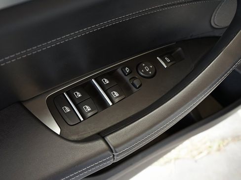 Used 2021 BMW X3 M w/ Competition Package image 27