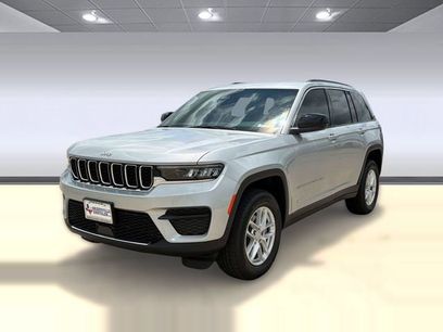 New 2026 Jeep Grand Cherokee Laredo
