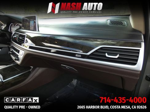 Used 2018 BMW 740i RWD image 27