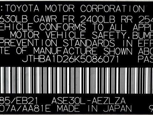 Used 2019 Lexus IS 300 image 26