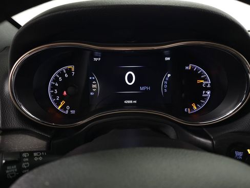 Used 2015 Jeep Grand Cherokee Limited AWD/4WD image 21