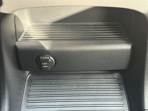 Used 2026 Hyundai Palisade SEL FWD image 27