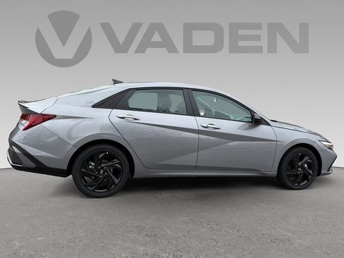 New 2026 Hyundai Elantra Sport FWD image 6