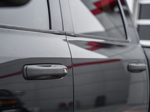 Used 2016 RAM 2500 Big Horn w/ Black Appearance Group image 23