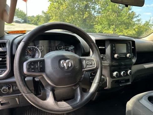 Used 2019 RAM 1500 Tradesman AWD/4WD image 6