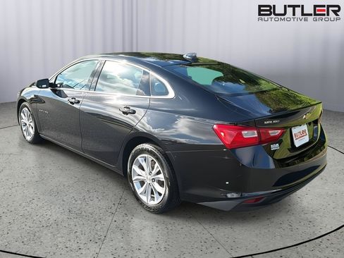 Used 2025 Chevrolet Malibu LT FWD image 4