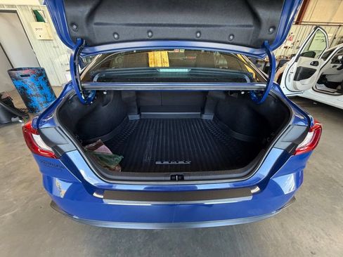 Used 2025 Toyota Camry SE w/ Multimedia Upgrade Package FWD image 23