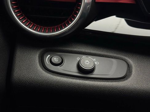 Used 2024 Chevrolet Trax RS w/ Driver Confidence Package image 19