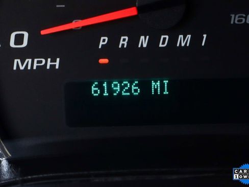 Used 2018 Chevrolet Express 3500 image 21