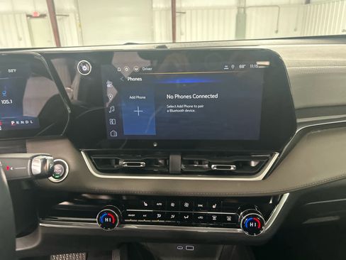 Used 2025 Chevrolet Equinox LT w/ Convenience Package II image 15